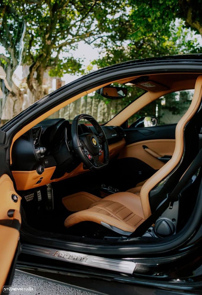 Ferrari 488 GTB - 39