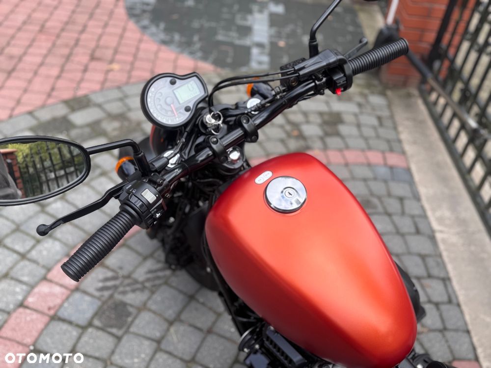 Hyosung GV - 15