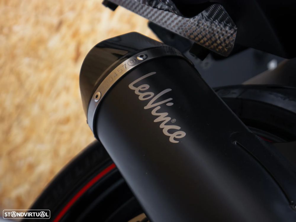 Kawasaki Z Z1000SX - 19