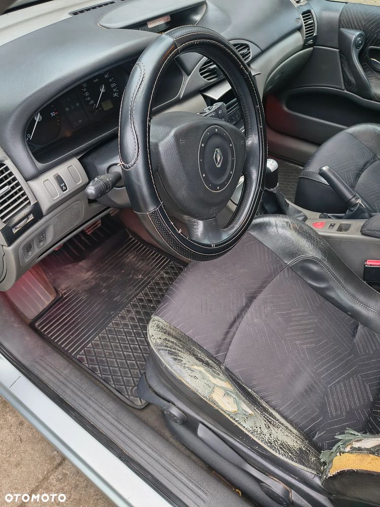 Renault Laguna 1.9 dCi Expression - 5