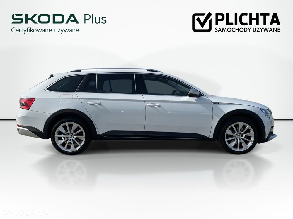 Skoda Superb 2.0 TDI SCR 4x4 Scout DSG - 5