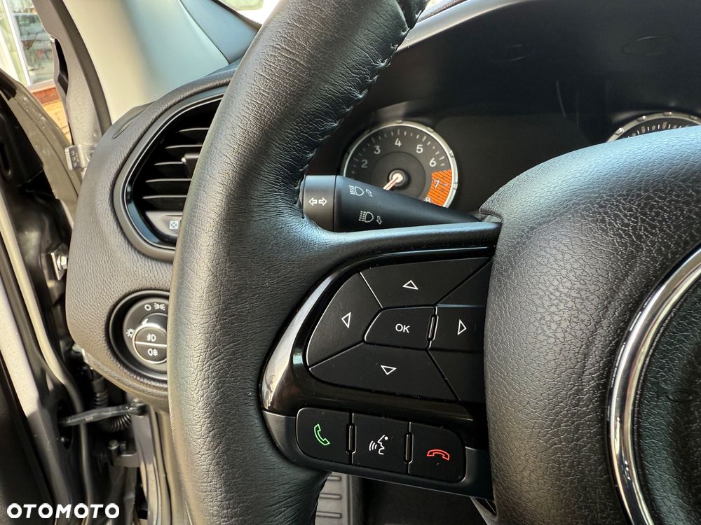 Jeep Renegade 1.5 T4 mHEV Limited FWD S&S DCT - 20