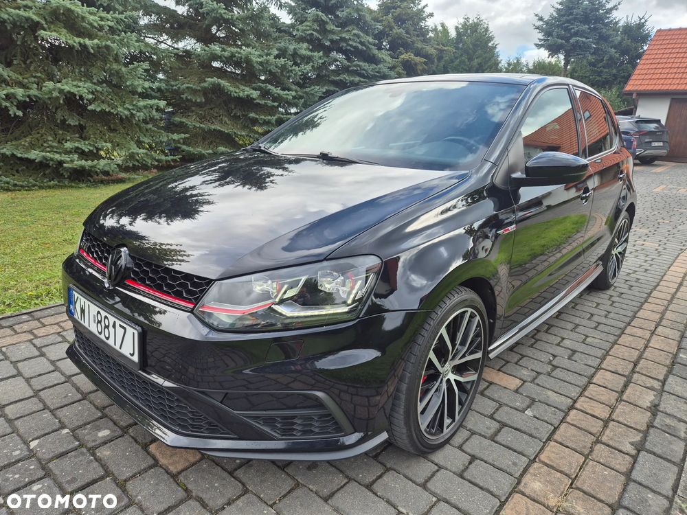 Volkswagen Polo 1.8 TSI BMT GTI - 2