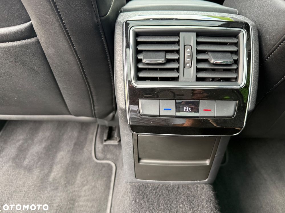 Skoda Superb 2.0 TSI 4x4 L&K DSG - 18