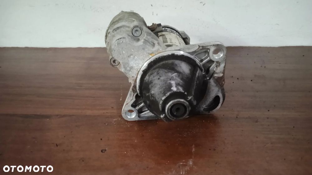 Rozrusznik Opel Adam Corsa E 25200067 Bosch 0001192087 - 4