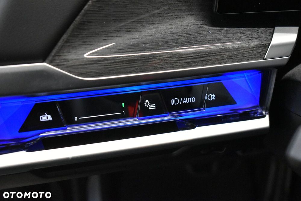 BMW Seria 7 - 11