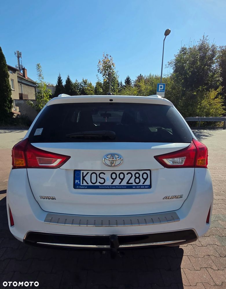 Toyota Auris - 4