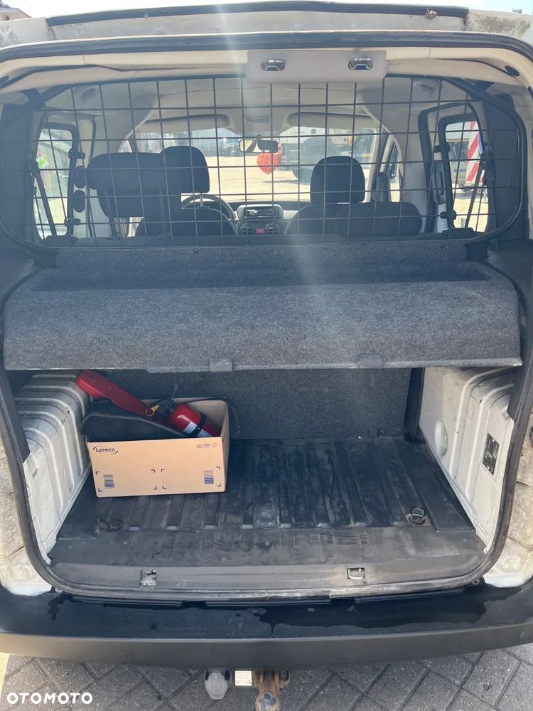 Fiat Fiorino Kombi Elegant - 19