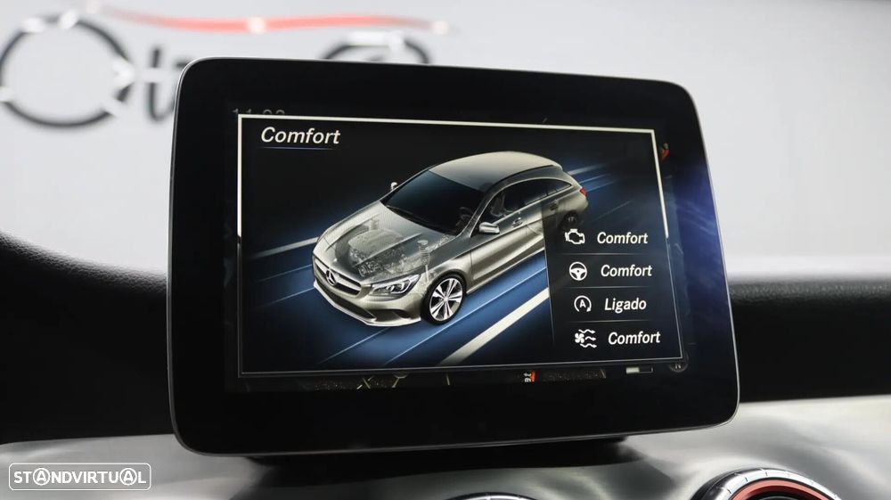Mercedes-Benz CLA 220 d Shooting Brake AMG Line Aut. - 19