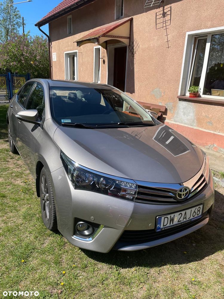 Toyota Corolla - 3