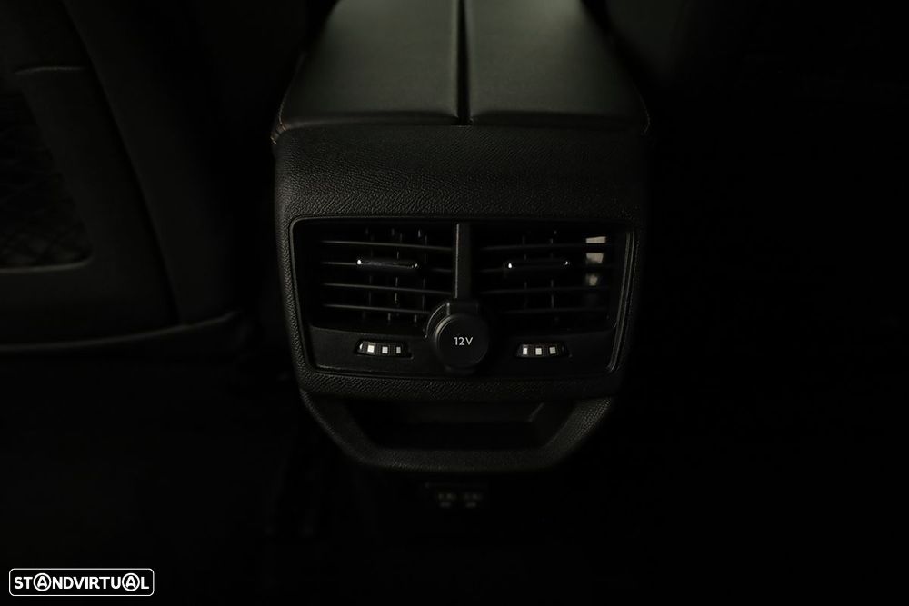 Peugeot 3008 1.2 PureTech GT EAT8 - 23