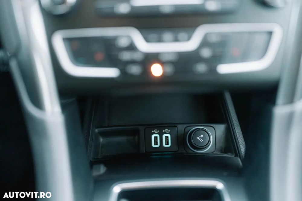 Ford Mondeo 2.0 EcoBlue Aut. Titanium - 18