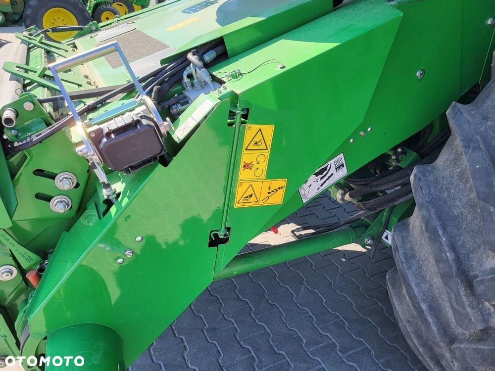 John Deere T 670 i - 7