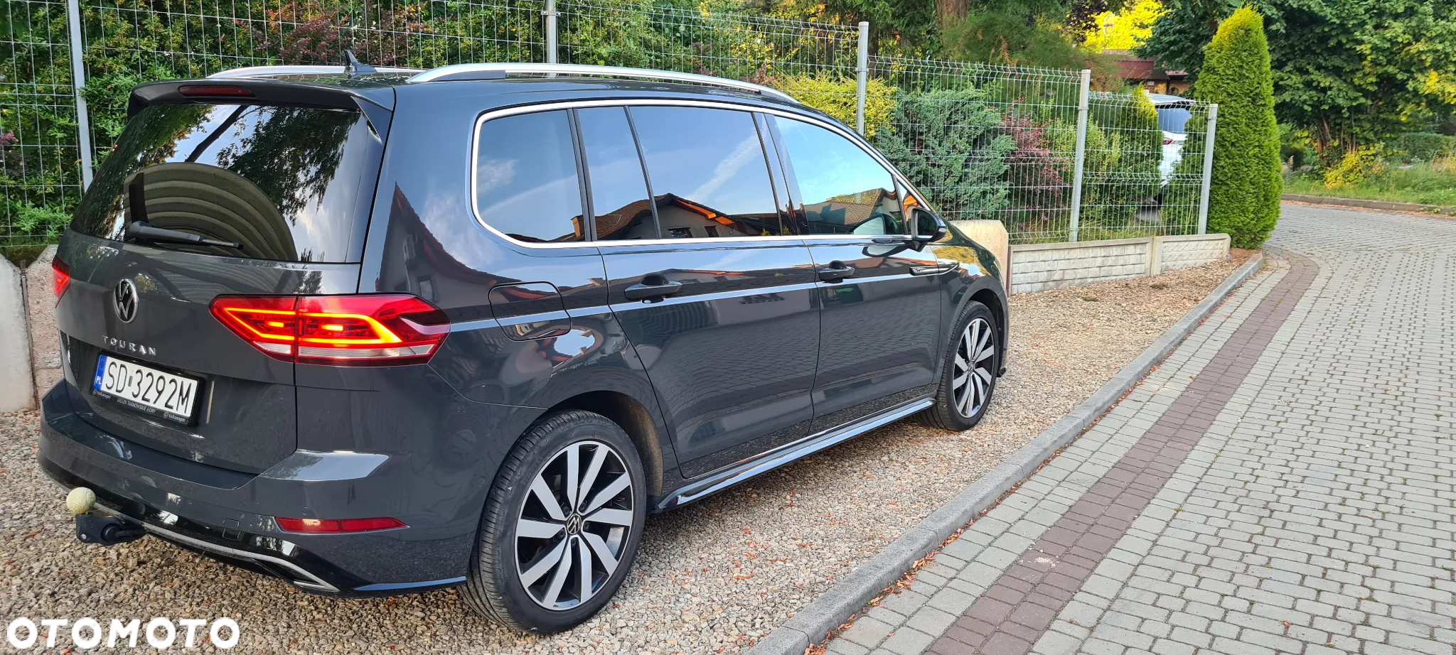 Volkswagen Touran - 9