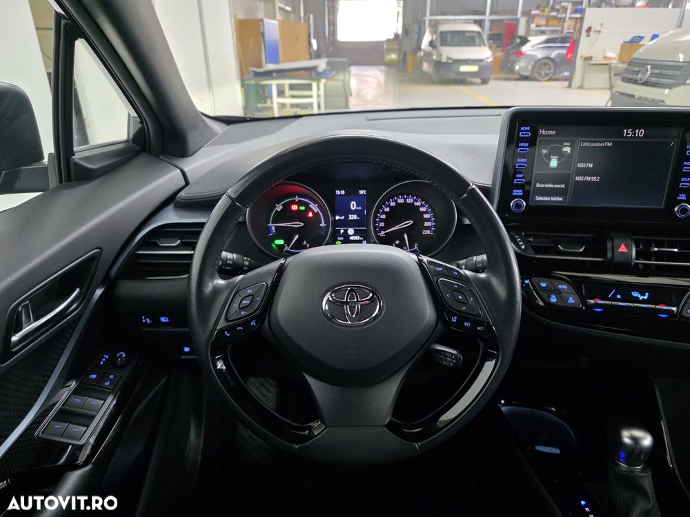Toyota C-HR - 7