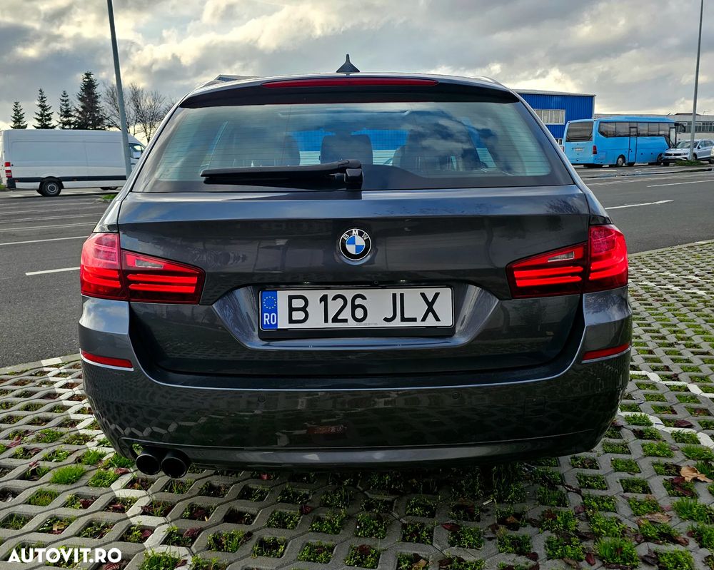 BMW Seria 5 520d Touring Aut. - 14