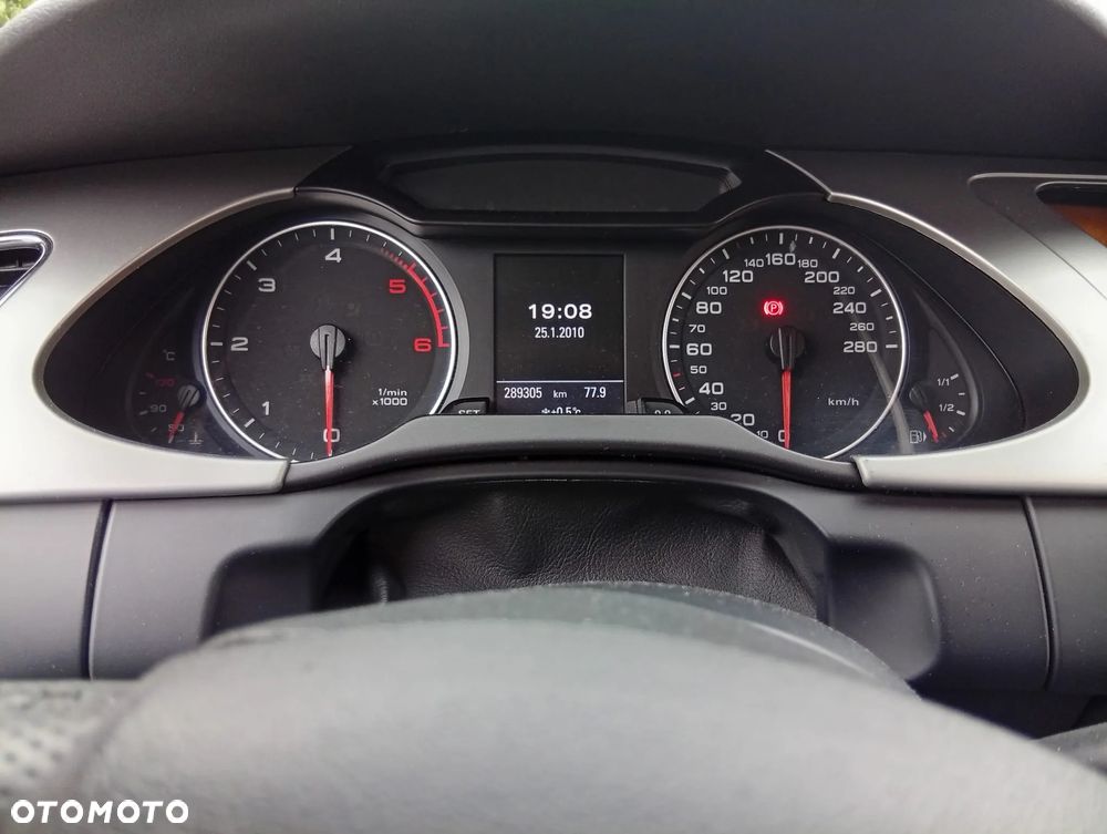 Audi A4 Avant 2.0 TDI DPF multitronic S line Sportpaket - 2