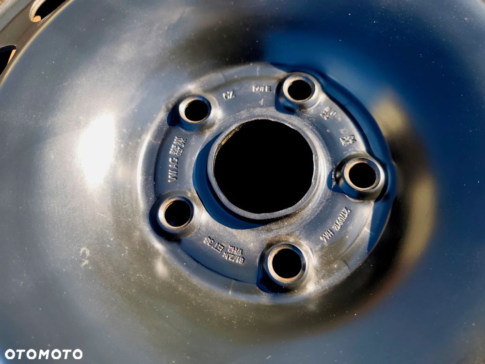 5x112 Felgi Stalowe Stal 17 Koła Zimowe Zima AUDI Q3 VW TIGUAN II 2 SKODA KODIAQ SEAT TARRACO 23r. ALU-RAD Legnica 215/65 5,5mm - 4