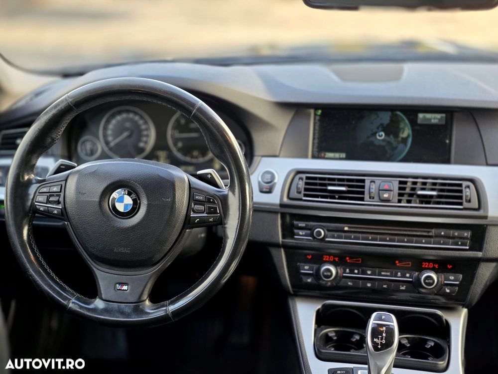 BMW Seria 5 525d xDrive - 4