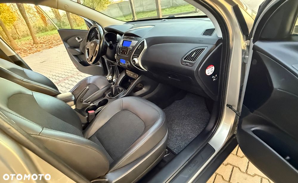 Hyundai ix35 2.0 CRDi Comfort 2WD - 19