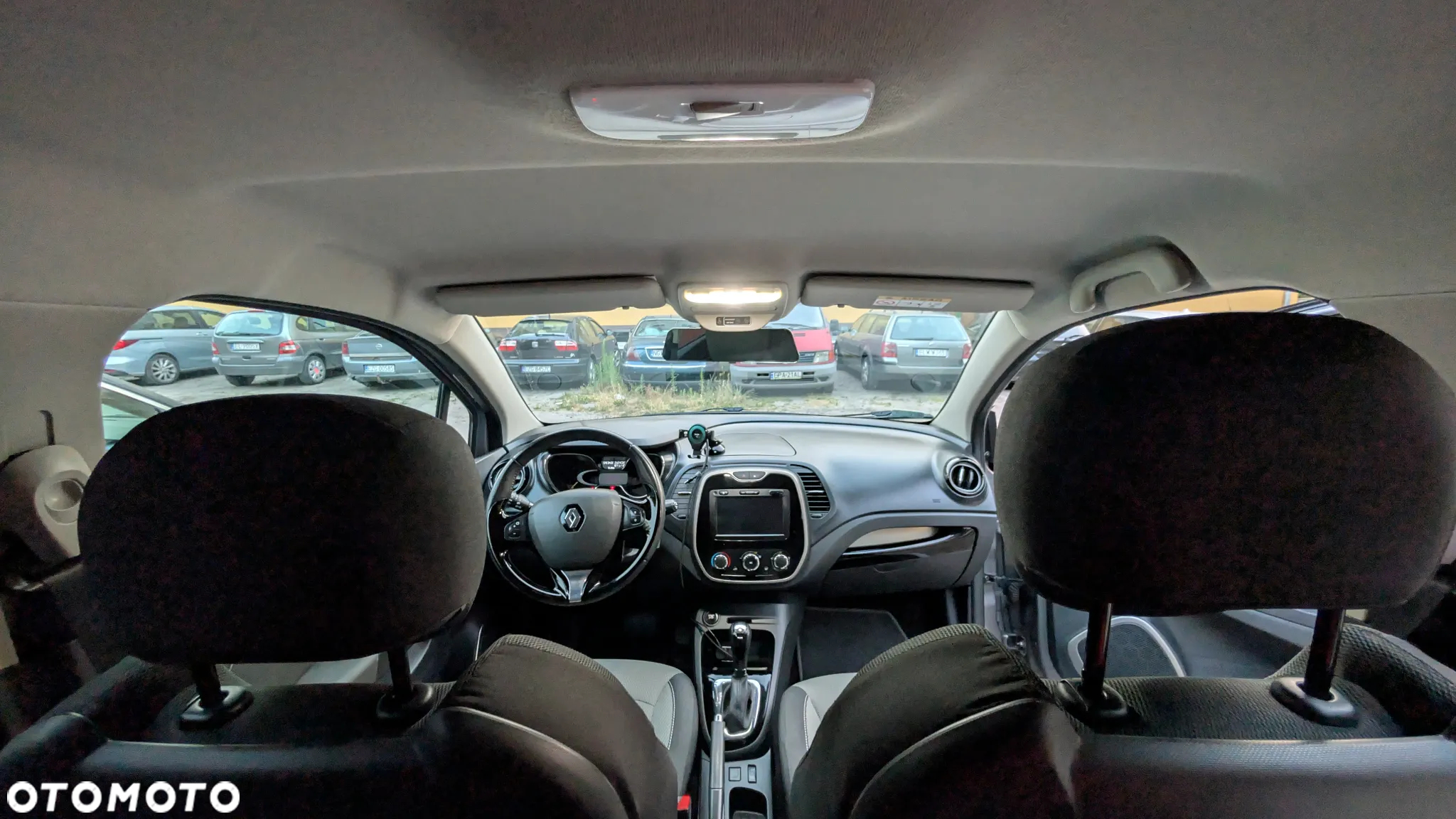 Renault Captur 1.2 TCe Intens EDC - 18