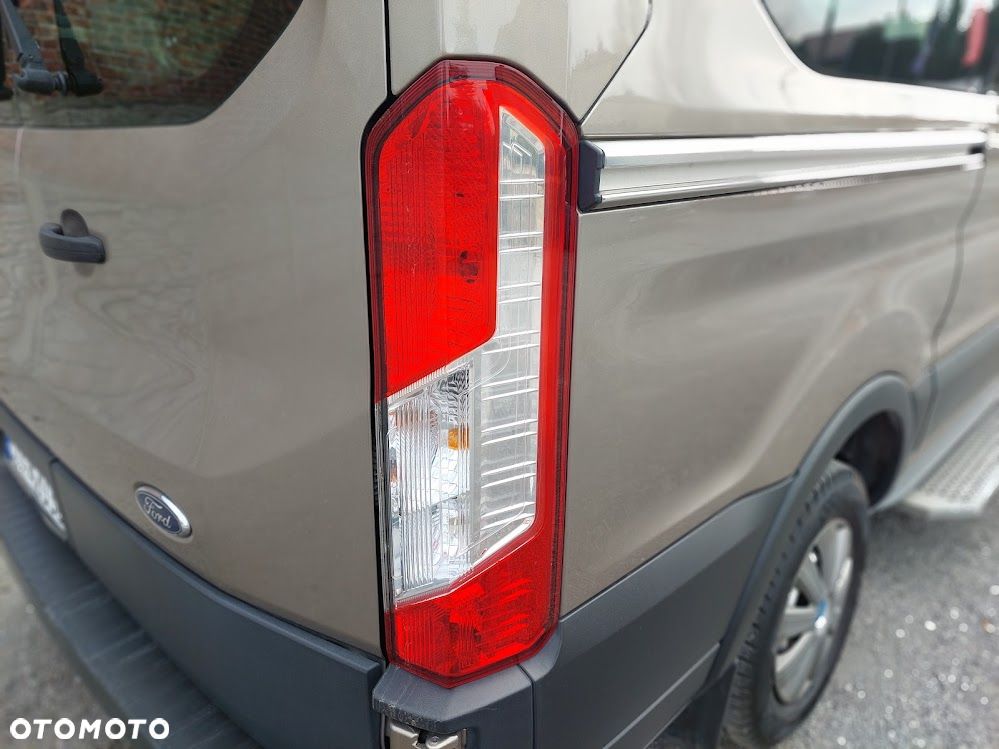 Ford Transit - 29