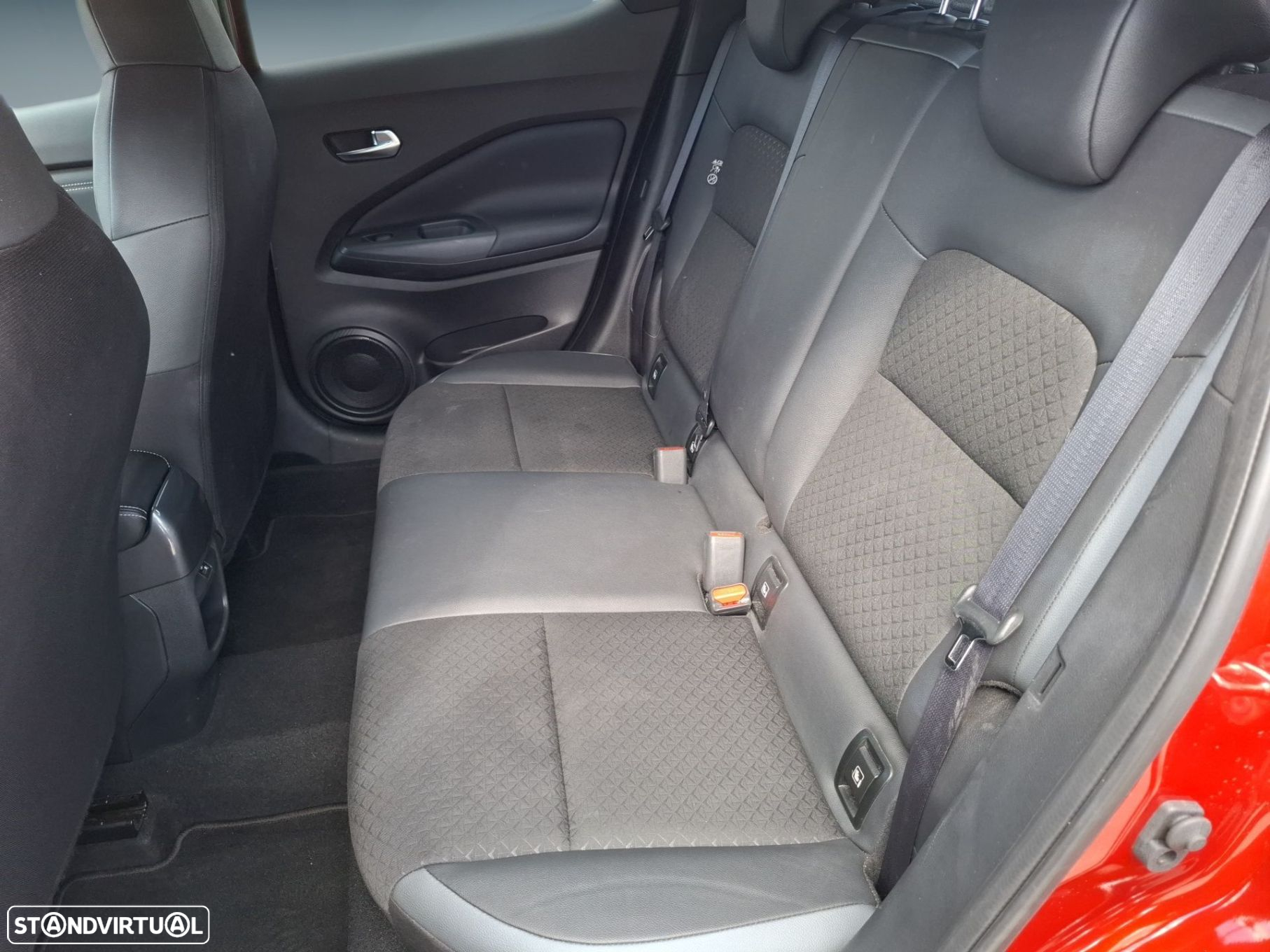 Nissan Juke 1.0 DIG-T N-Connecta NAV.+TwoTone NC - 14