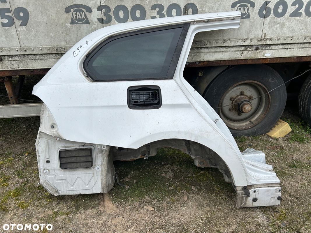 BMW E91 KOMBI BŁOTNIK TYLNY LEWY I PRAWY - 1