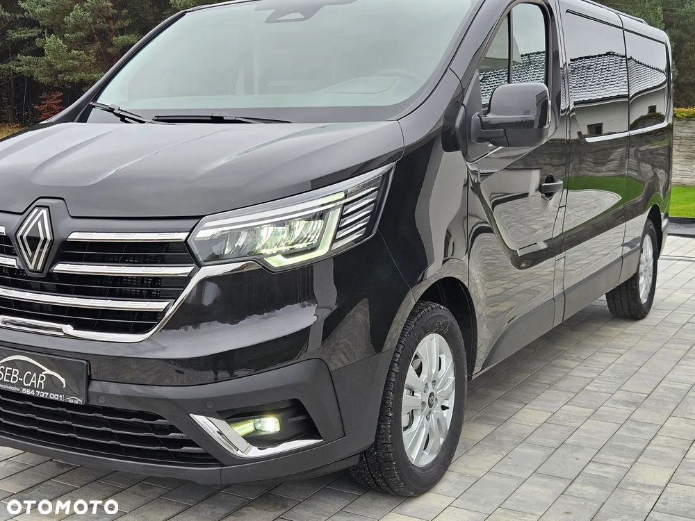 Renault Trafic - 16