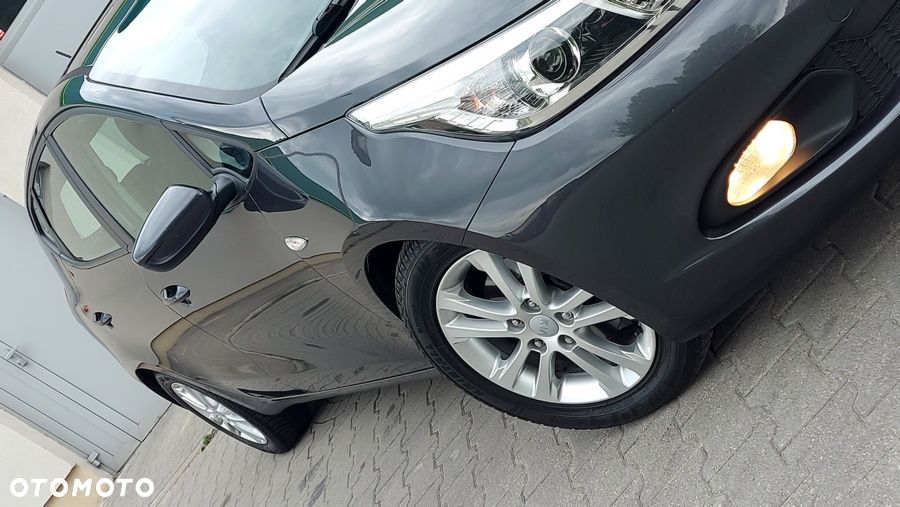 Kia Ceed - 25