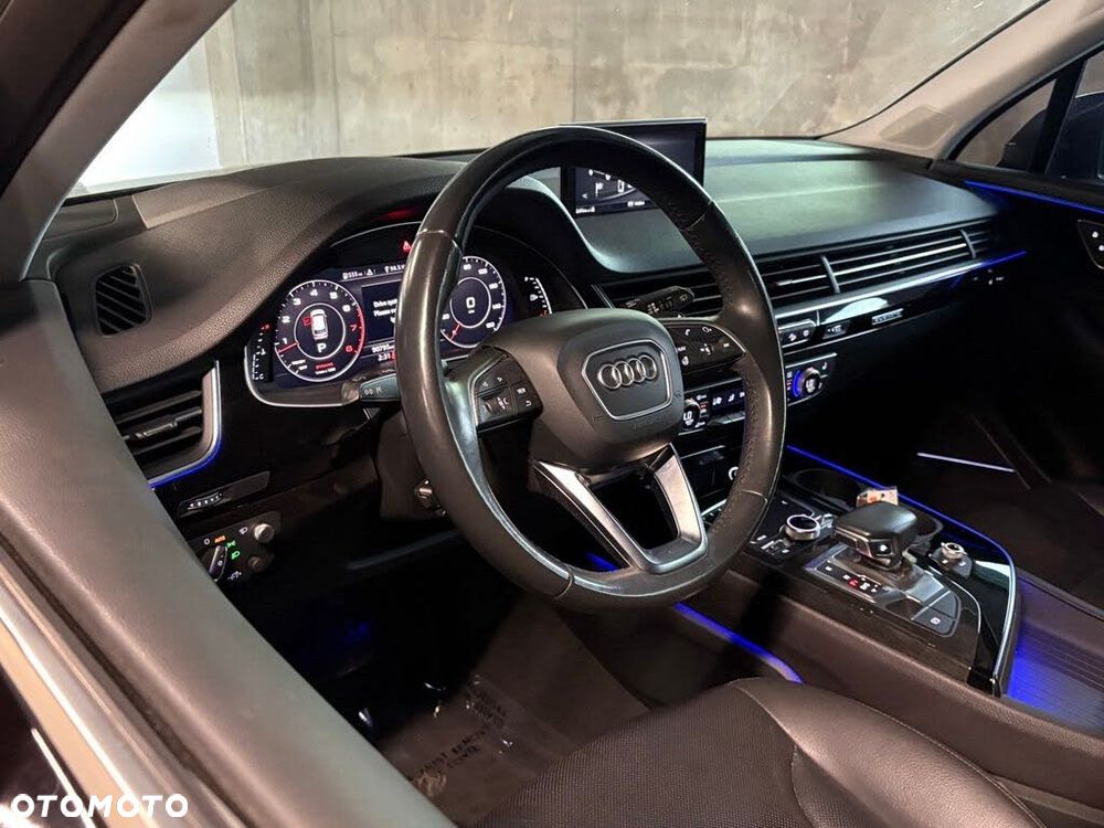 Audi Q7 3.0 TFSI Quattro Tiptronic - 13