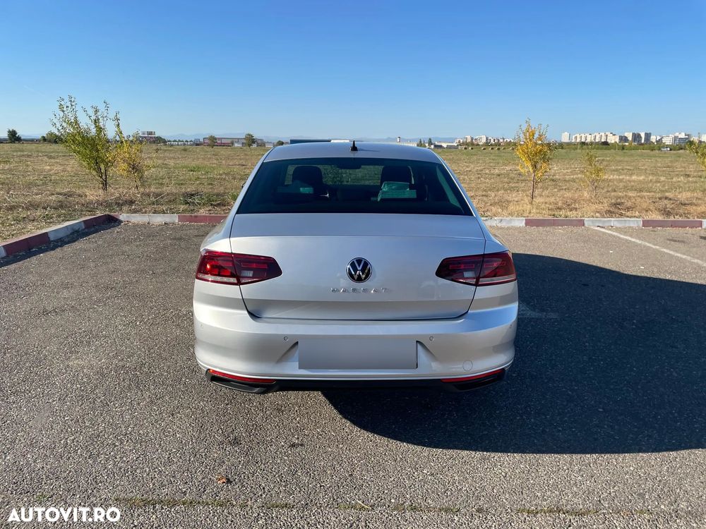 Volkswagen Passat - 7
