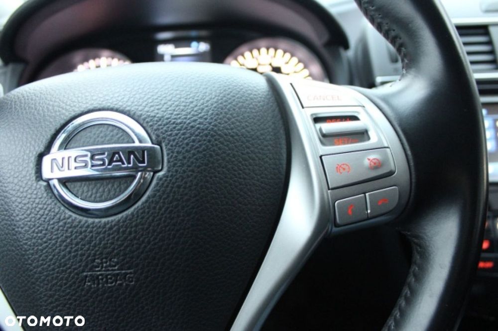 Nissan Pulsar - 32