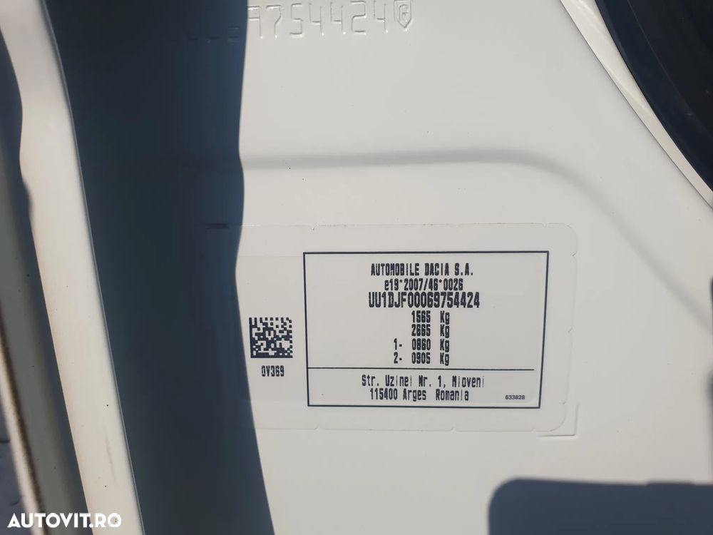 Dacia Logan TCe 90 MT6 Prestige - 37