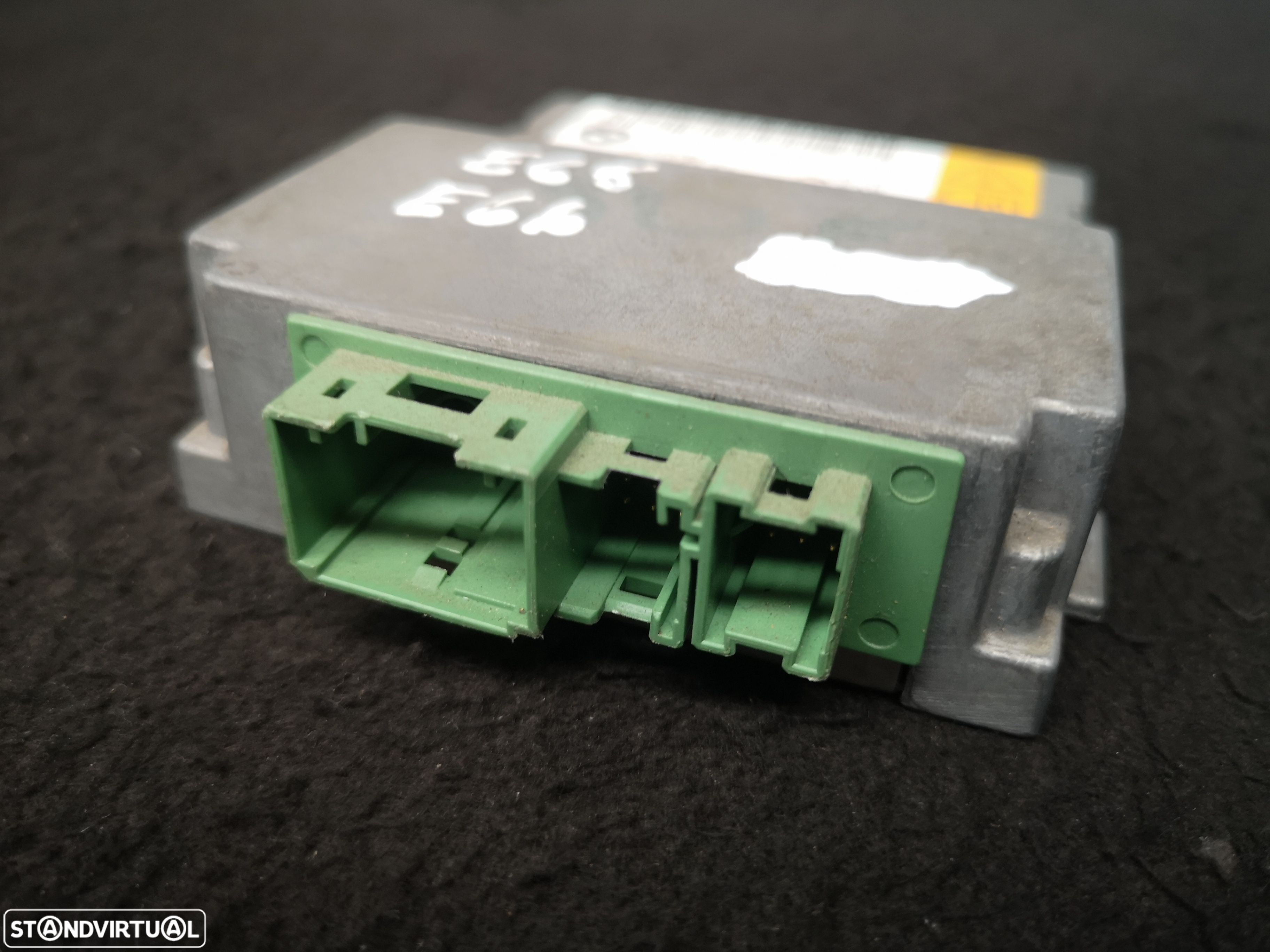Centralina de airbag BMW7 E65 E66 2002+ (2x no estoque) - 1