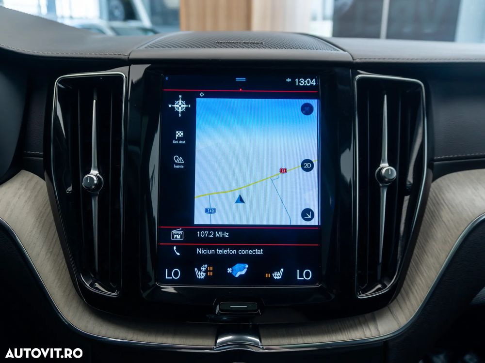 Volvo XC 60 T6 AWD Recharge Geartronic Inscription - 23