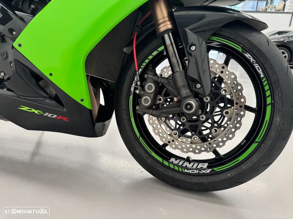 Kawasaki Ninja ZX-10R - 14