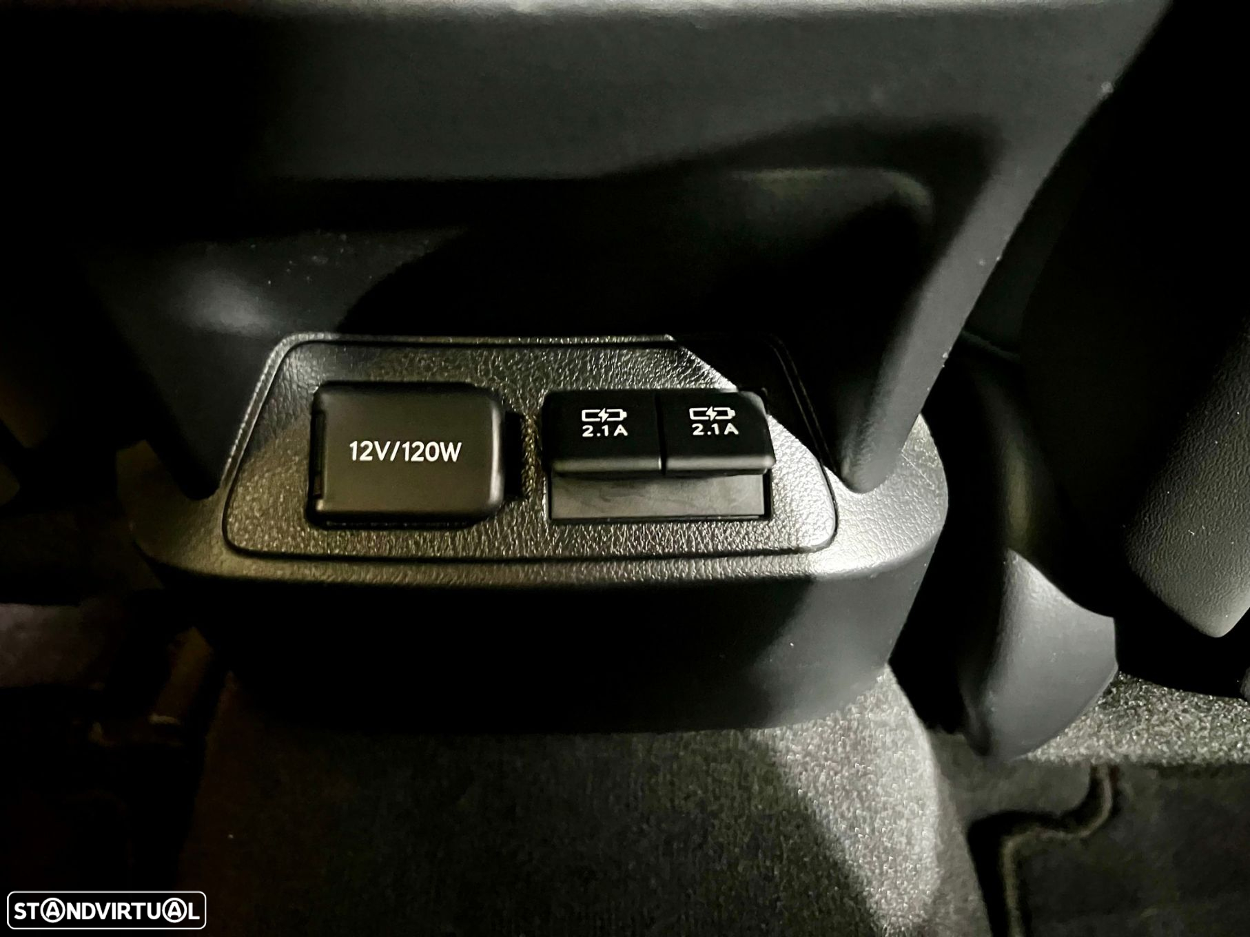 Lexus es-300h F Sport+ - 29