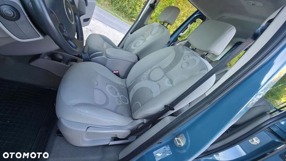 Renault Kangoo - 23