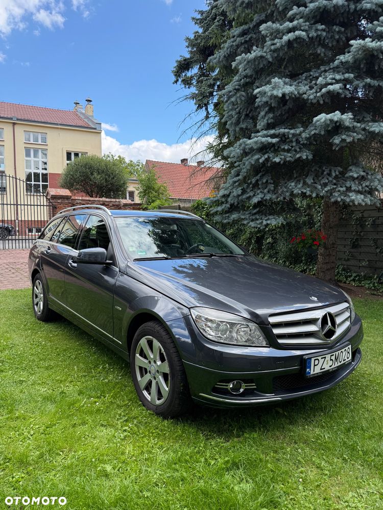 Mercedes-Benz Klasa C 200 (BlueEFFICIENCY) 7G-TRONIC Avantgarde - 2