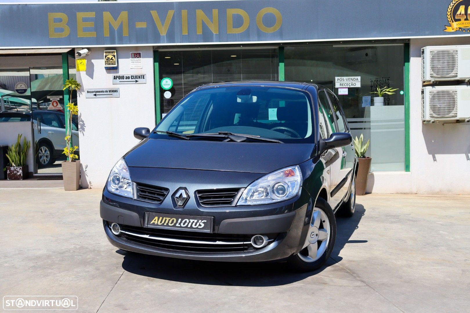 Renault Scénic 1.5 dCi Privilège - 1
