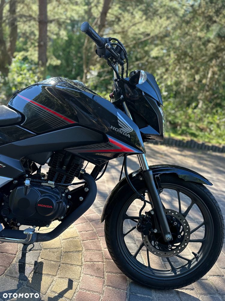 Honda CBF - 3