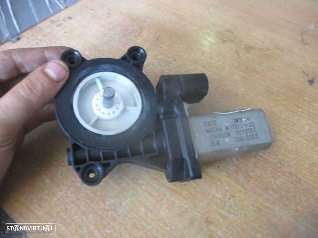 Motor Elevador Vidro M11822F00 MINI COOPER S COUNTRYMAN 4X4 R60 2011 2.0D 143CV 5P BRANCO FE BMW F11 FASE 1 520D 2011 2.0D 184CV 5P PRETO FE - 3