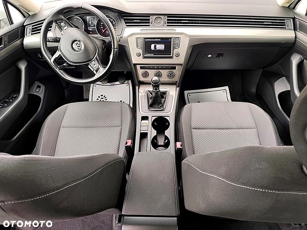 Volkswagen Passat Variant - 19