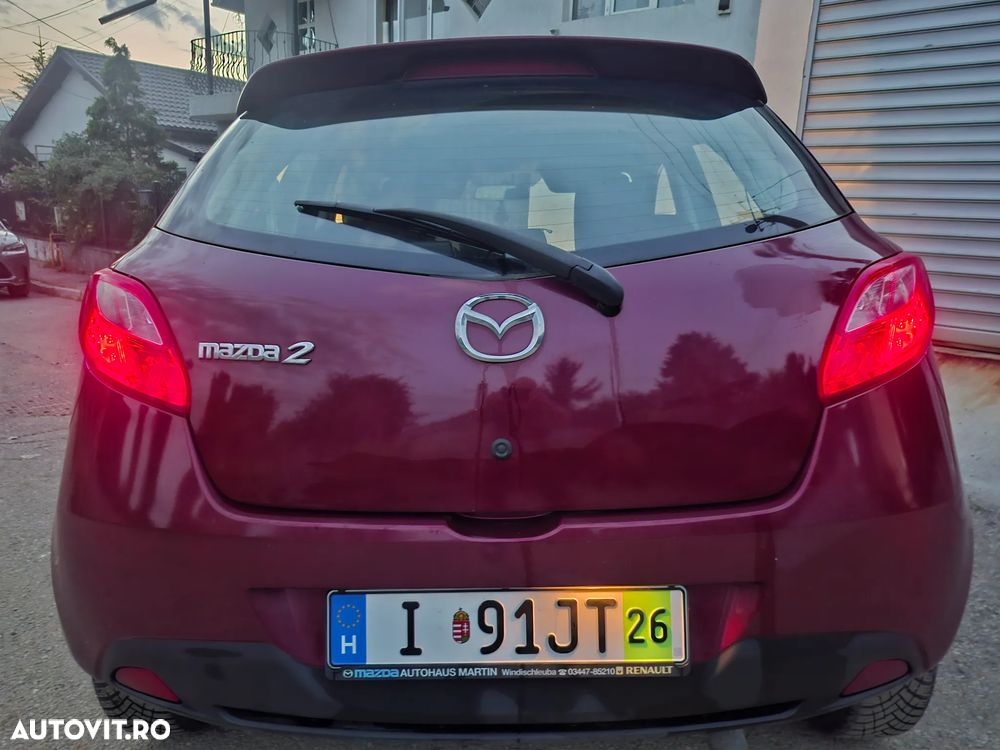 Mazda 2 1.6 MZ-CD Dynamic - 5