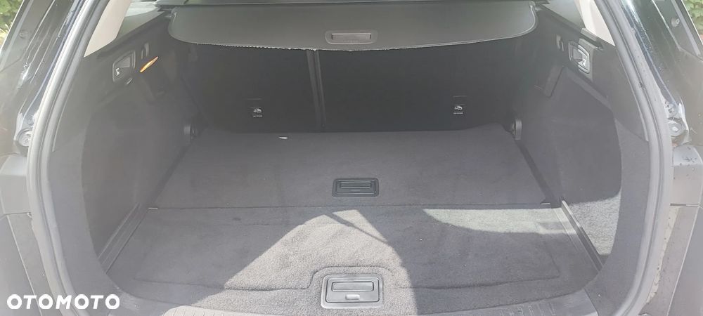 Renault Megane ENERGY TCe 130 EXPERIENCE - 23