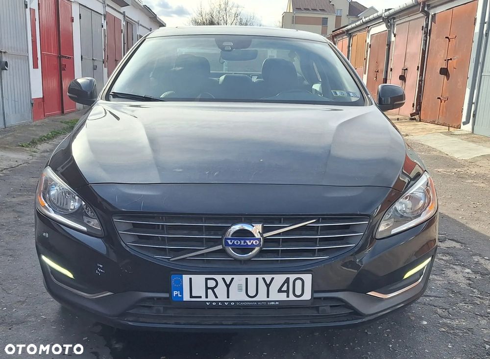 Volvo S60 T5 Momentum - 3
