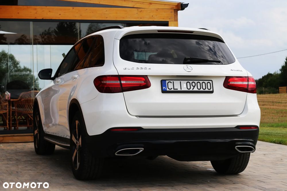 Mercedes-Benz GLC 220 d 4-Matic - 12