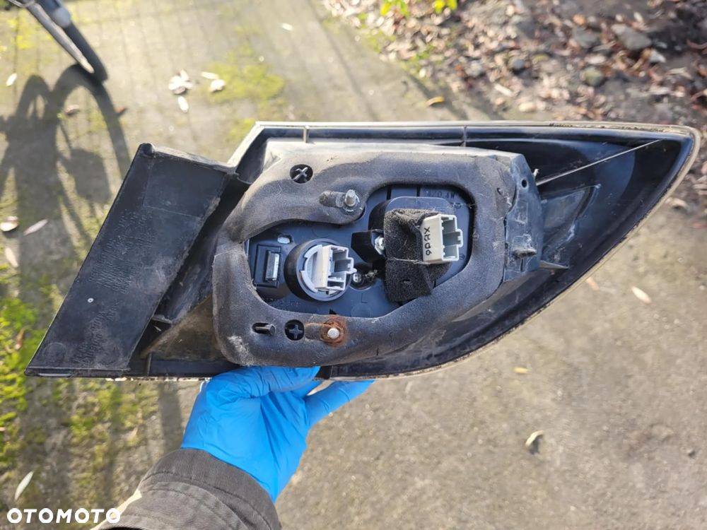 Lampa tylna mazda 3 Lewa - 3