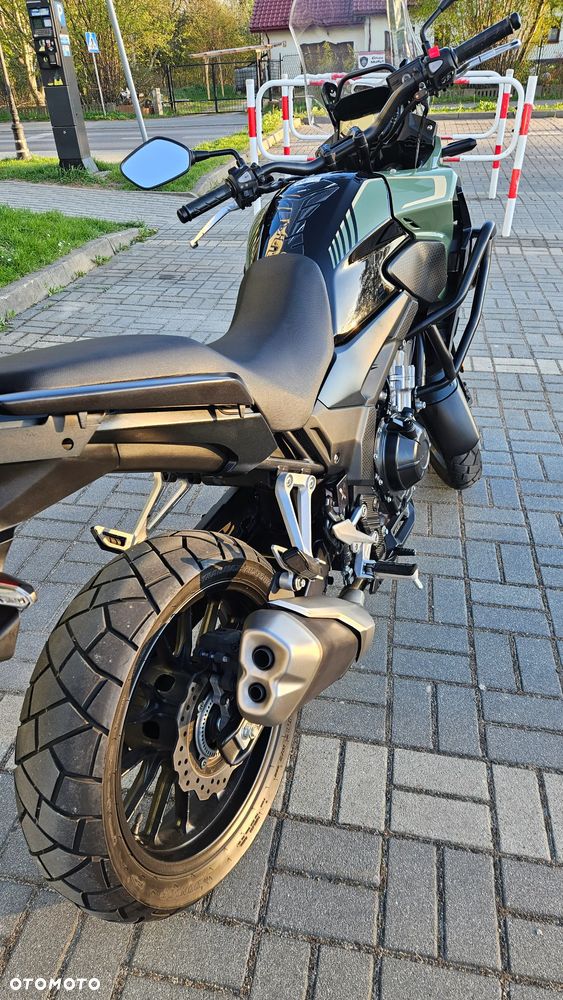 Honda CB - 4